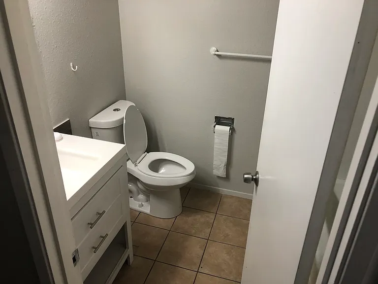 Full bathroom