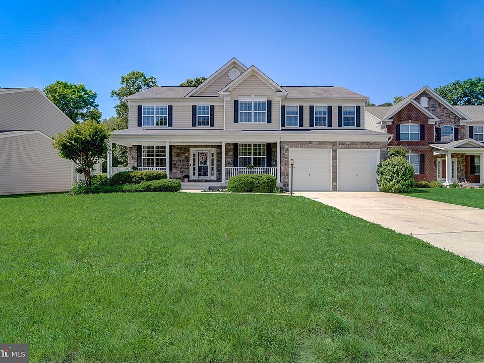 1st image of 8008 Battersea Pl