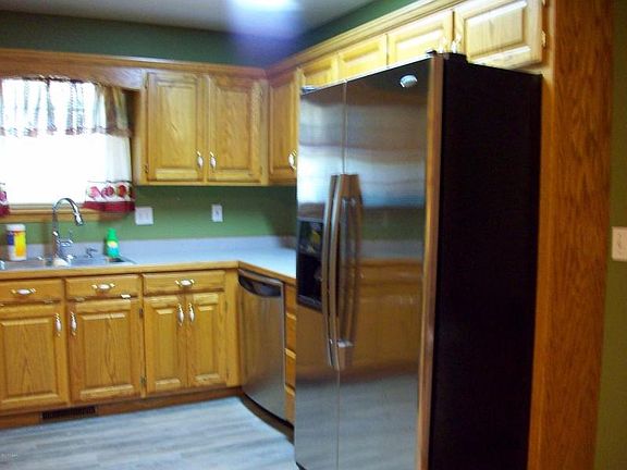 3rd image of 305 N Grace Ave