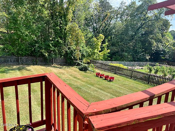 4th image of 3403 Pine Timbers Dr