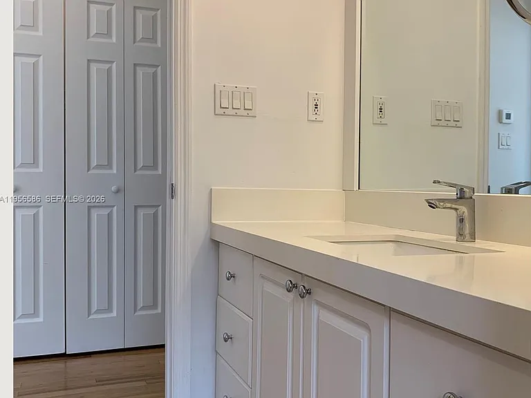 4349 Sheridan Ave #1 — Photo 11