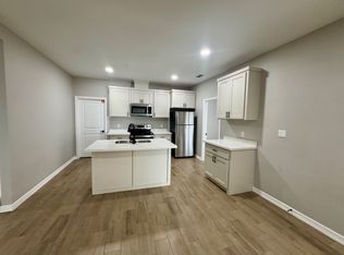 800 Ragland St APT 8, Mission, TX 78572
