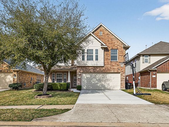 2nd image of 18102 Almond Place Ln