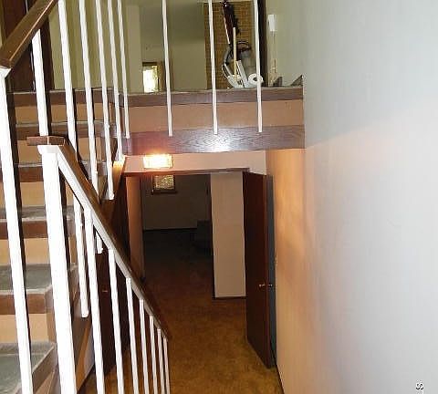 4th image of 2125 Linn Dr