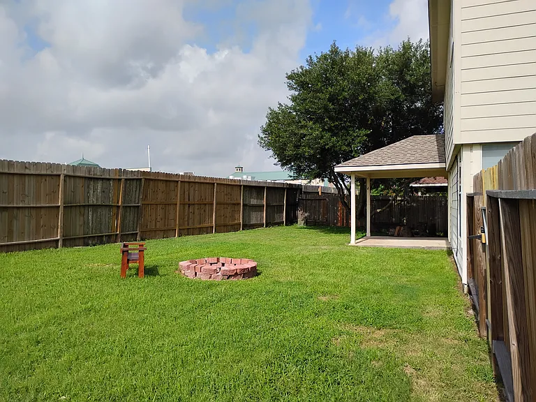 6403 Bella Sera Dr — Photo 27