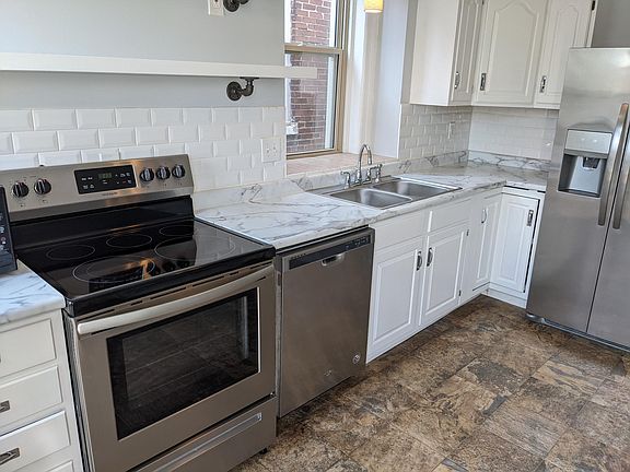2nd image of 4246 Flad Ave Floor 2