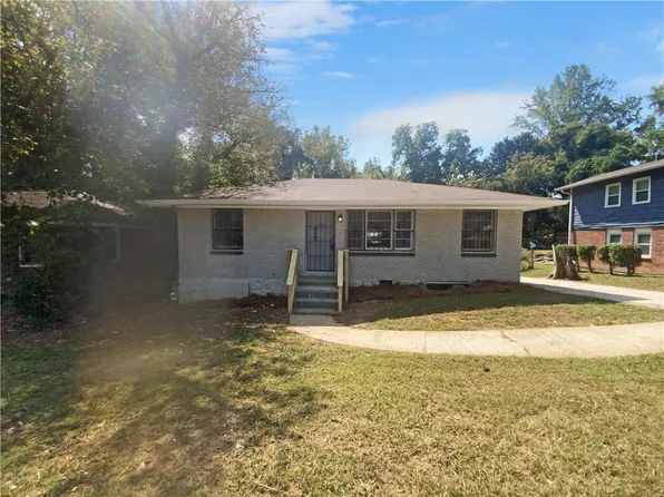 139 Oak Dr SW, Atlanta, GA 30354