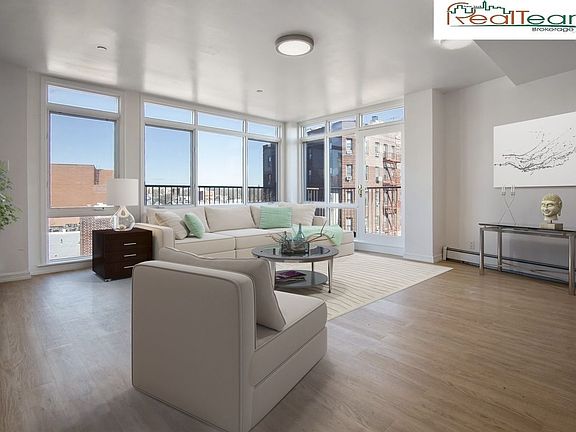2nd image of 1322 E 14th St APT 4B