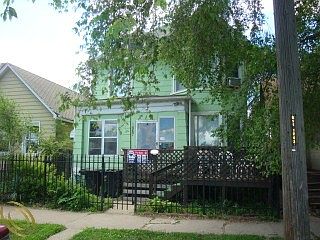 2nd image of 1967 Lansing St