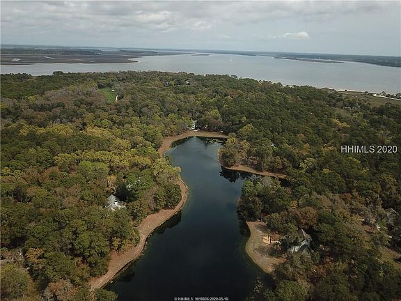 4th image of 17 Forest Lake Dr