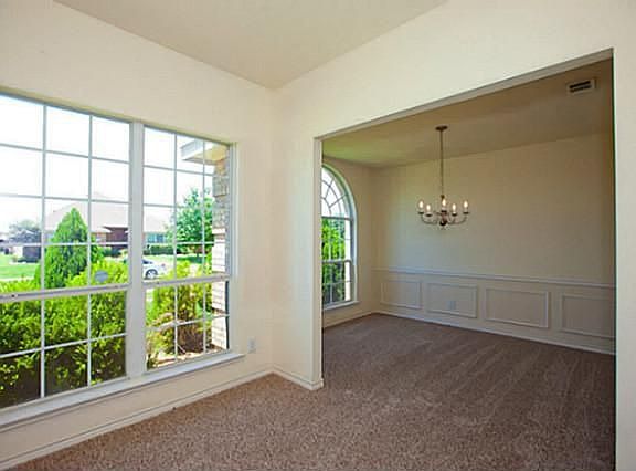 3rd image of 1211 Destiny Ct