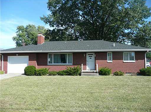 1st image of 234 N Ironwood Dr
