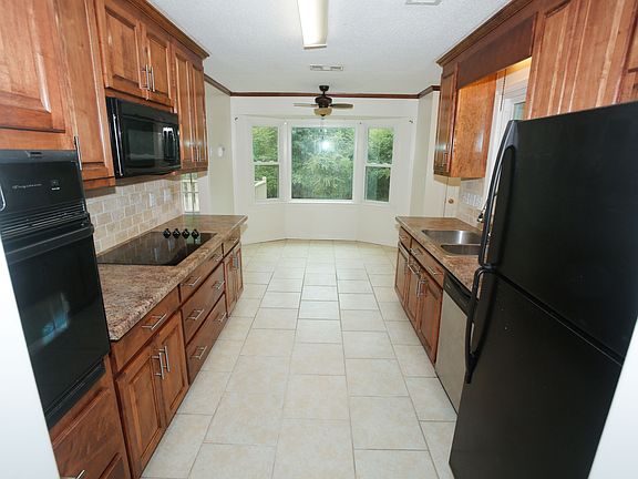 5th image of 6220 37th Ct NE