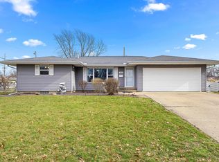 1512 N Capitol St, Pekin, IL 61554