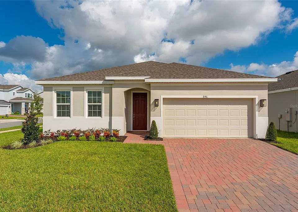 646 Duke Dr
