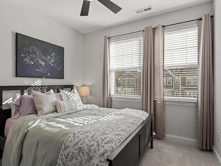 1014 Falling Rock Pl — Photo 30