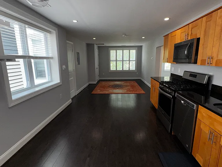 5614 7th St NW #2 — Photo 3