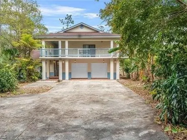 3745 27th Ave SW, Naples, FL 34117