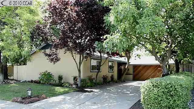 130 Lorenzo Dr photo 1