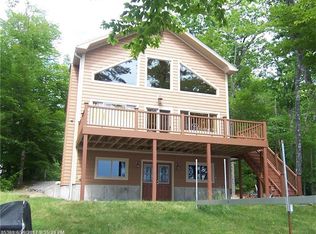 113 Beechwoods Rd, Hebron, ME 04270