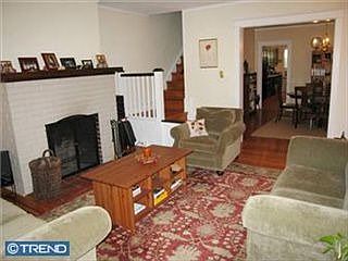 2nd image of 102 W Highland Ave