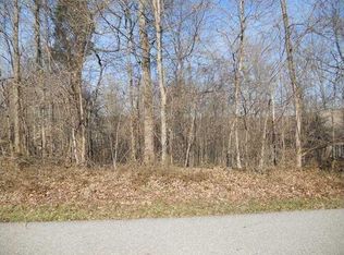 2912 Fox Ct E, Martinsville, IN