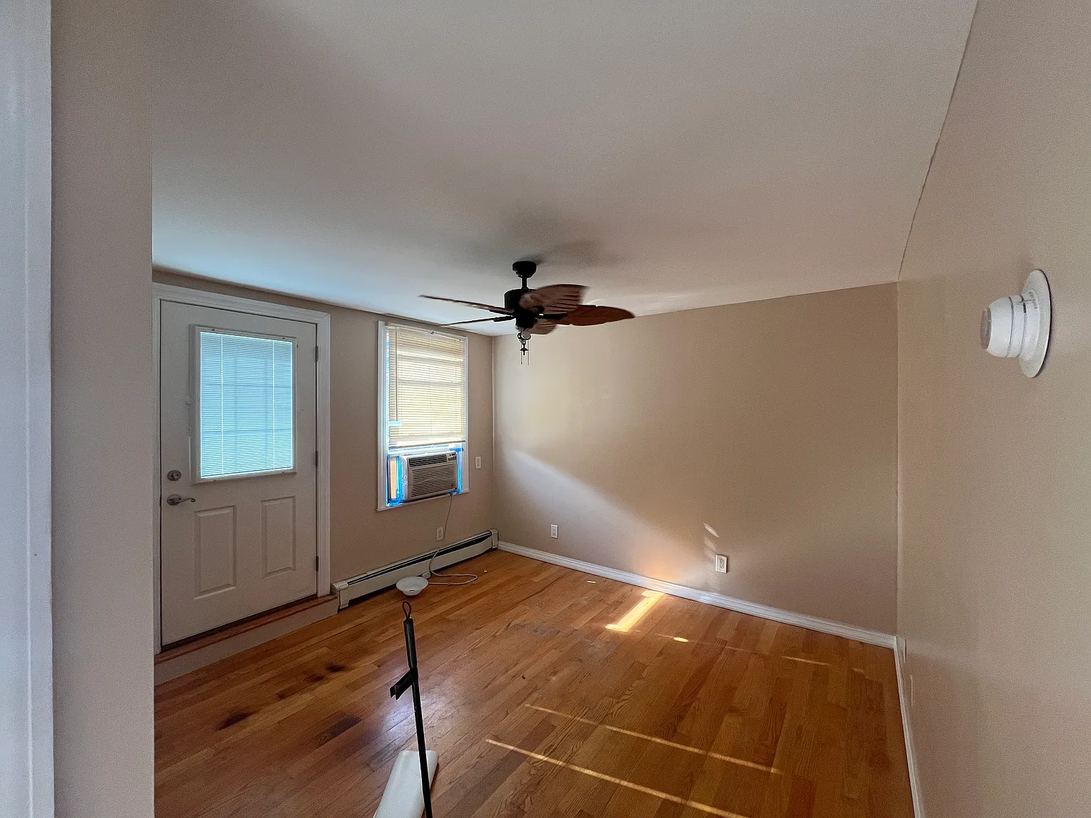 Crescent Pl, Yonkers — Photo 4