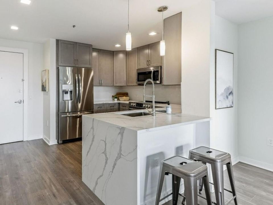 1st image of 1 Carriage City Plz APT 602
