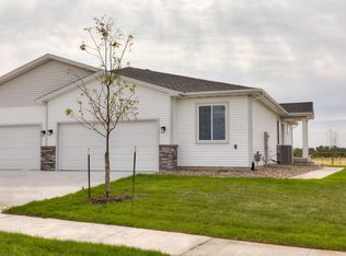 2705 13th St NE, Bondurant, IA 50035
