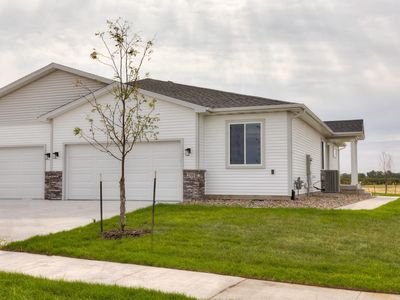 2705 13th St NE, Bondurant, IA, 50035