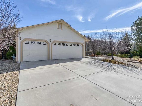 2nd image of 2274 Penguin Dr