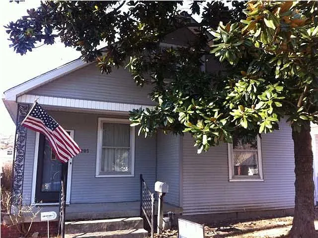 1205 Marshall Ave photo 1