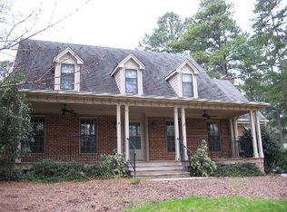 2415 W Lake Dr, Raleigh, NC 27609