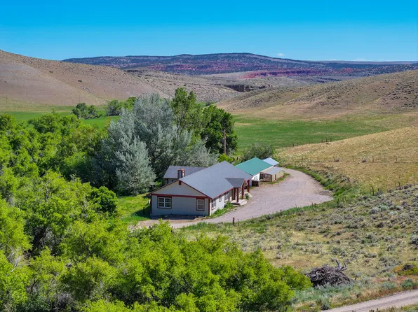 6258 Highway 287, Lander, WY 82520