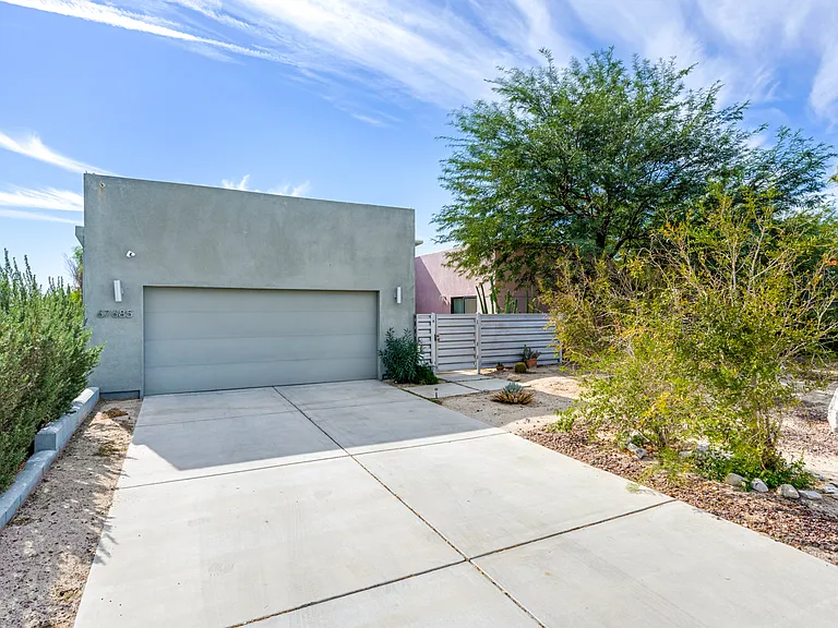Buckboard Ln — Photo 15