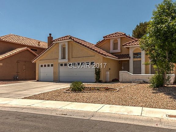 2nd image of 113 Persimmon Ct