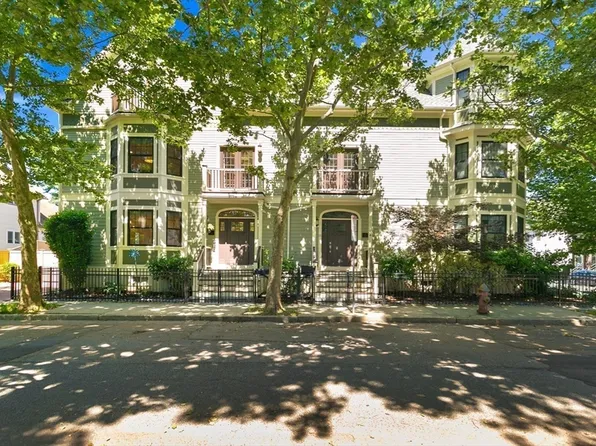 32 Saint James Ave #32, Somerville, MA 02144