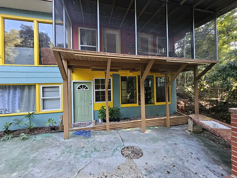 930 NW 36th Ave #C — Photo 6