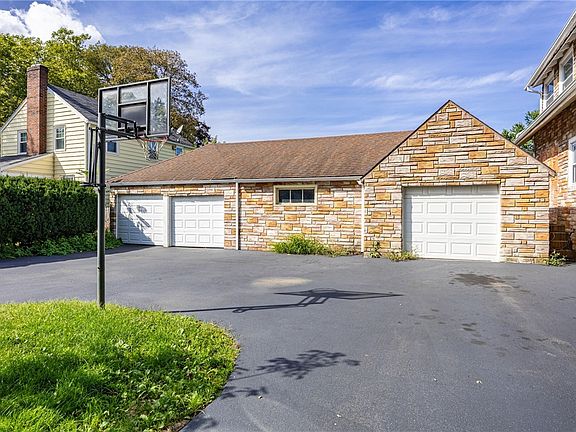 4th image of 3283 Culver Rd