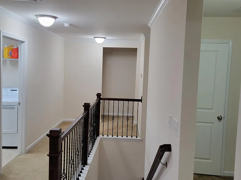 Laundry (Upstairs)