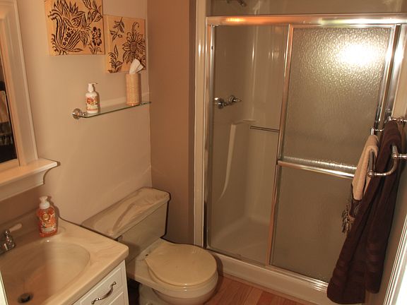 Main Floor Bathroom