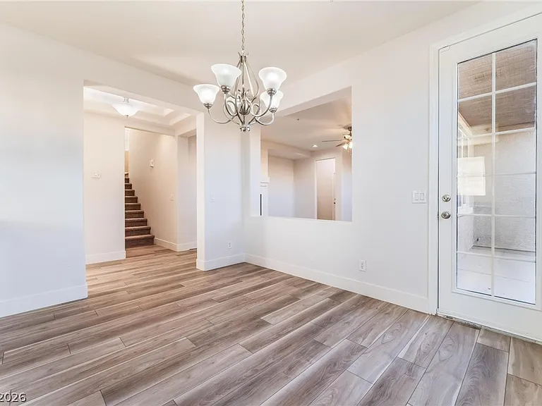 7564 Cultural Ct — Photo 27