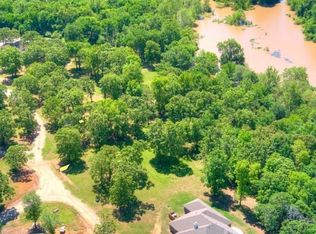 10 E 1200th Rd, Eufaula, OK 74432