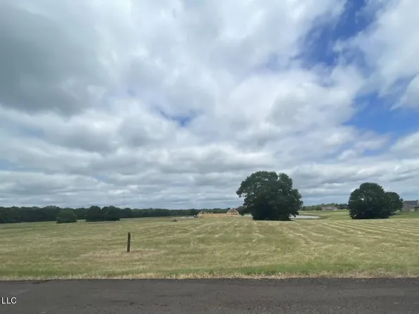 14 Como Trace Dr Lot 14, Senatobia, MS 38668