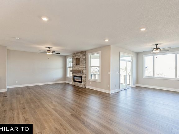 5th image of 5722 NE Creek Ridge Dr