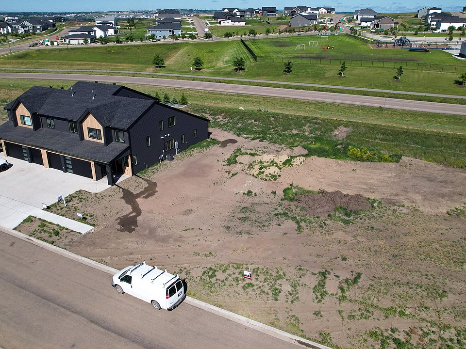 1st image of 4330 Kites Ln