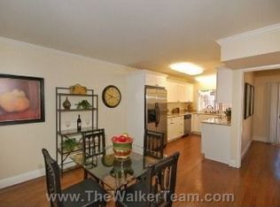 10126 Lamplighter Sq, Cupertino, CA