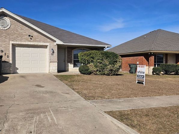 1911 Charleston Ct #B