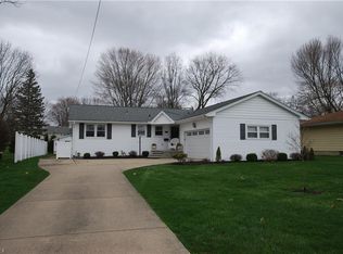 6357 Apache Ln, Poland, OH