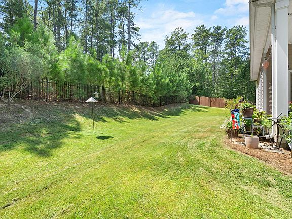 4th image of 791 Carolina Aster Dr